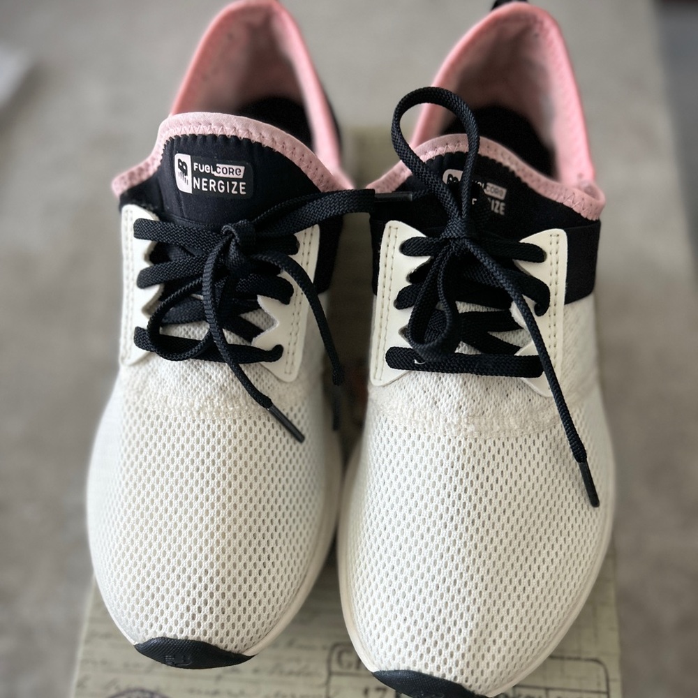 Women’s New Balance sneakers